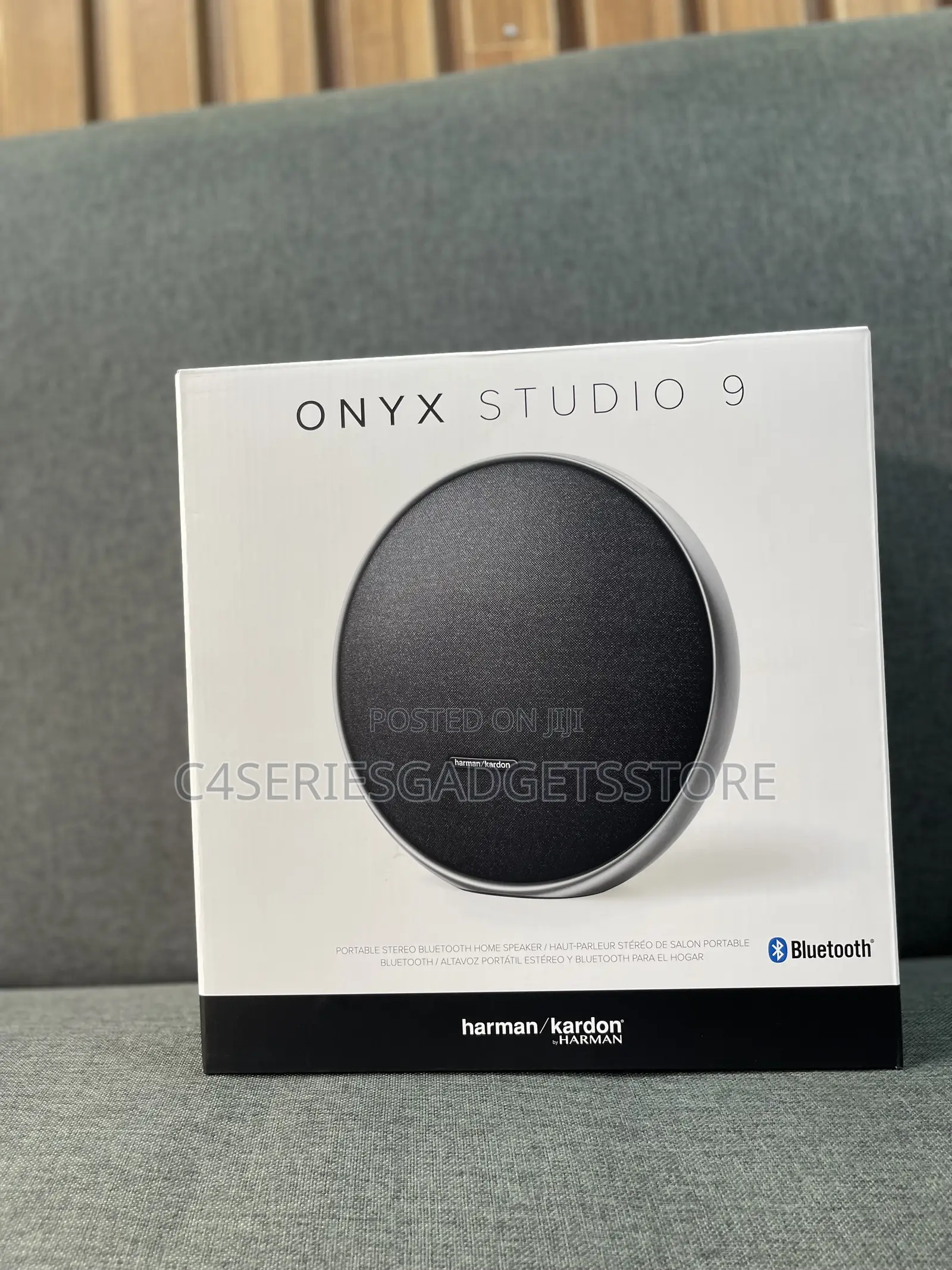 Harman Kardon Onyx Studio 9