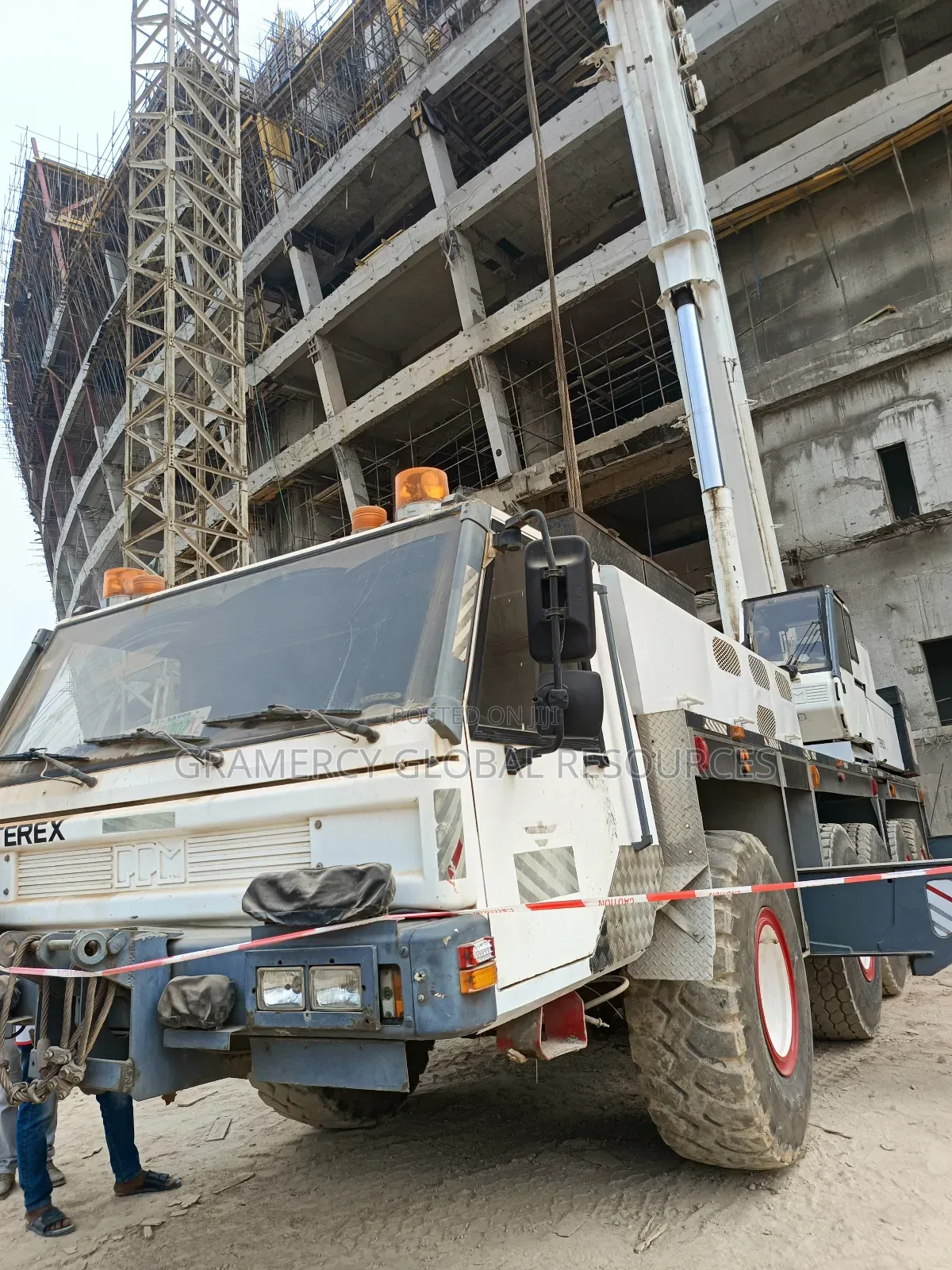 Terex 130 Tons Mobile Motor Crane for Sale