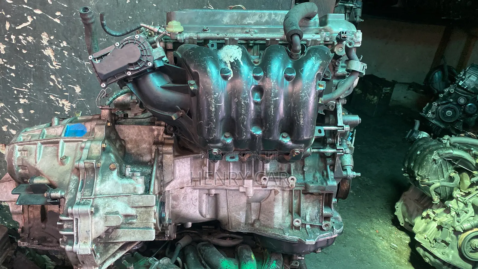 Complete Engine and Gearbox 2AZ 13pin
