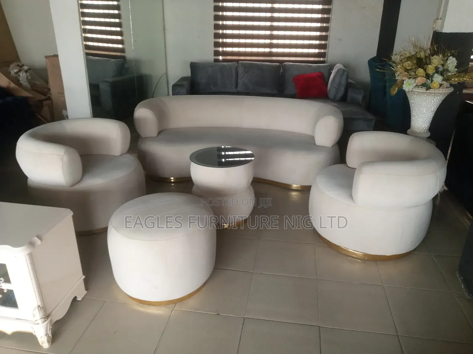 Quality and Unique Fabric Sofa Chair