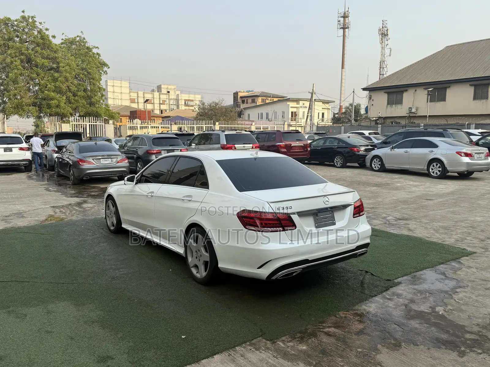 Mercedes-Benz E350 Base 4Matic Sedan AWD (3.5L 6cyl 7A) 2014 White