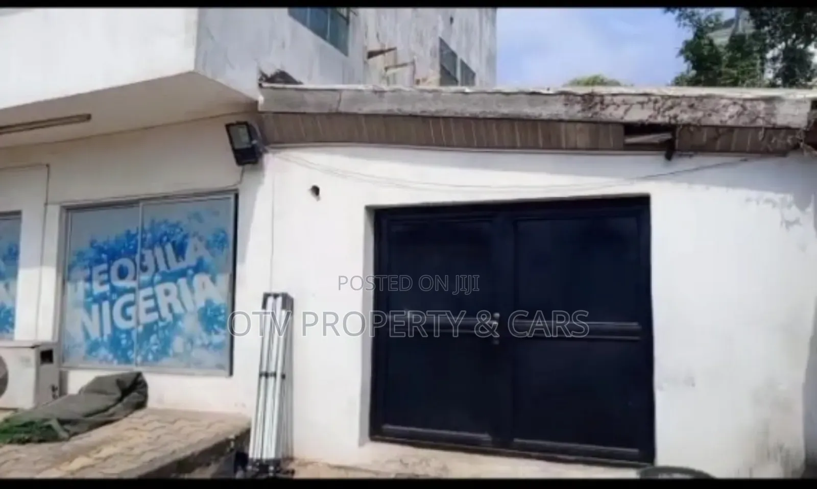 4bdrm Bungalow in Ikeja GRA for sale