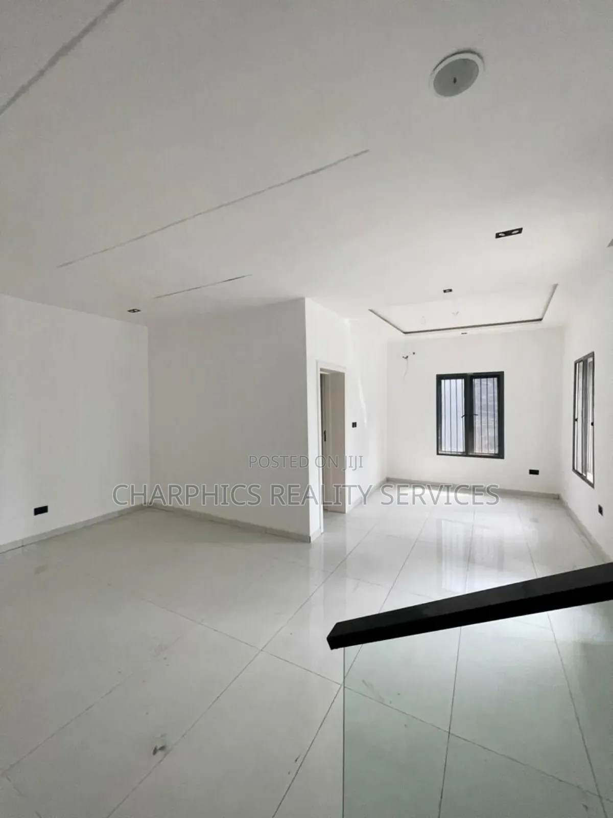 4bdrm Duplex in Lekki Phase 1 for sale