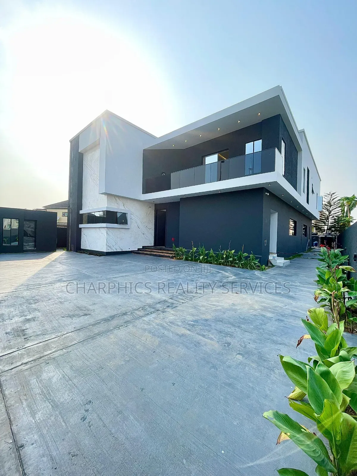 5bdrm Duplex in Ajah for sale
