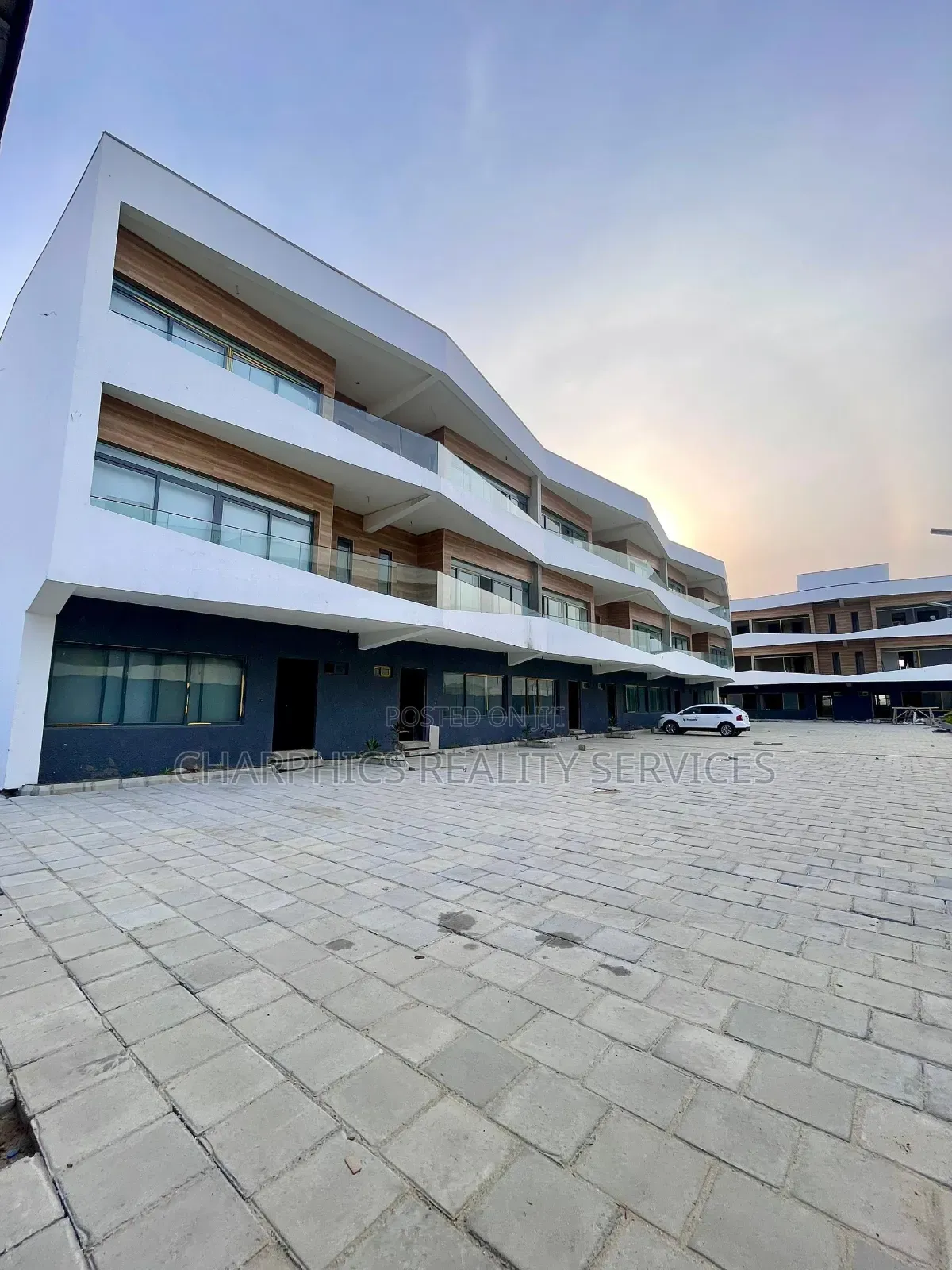 4bdrm Duplex in Ikate for sale