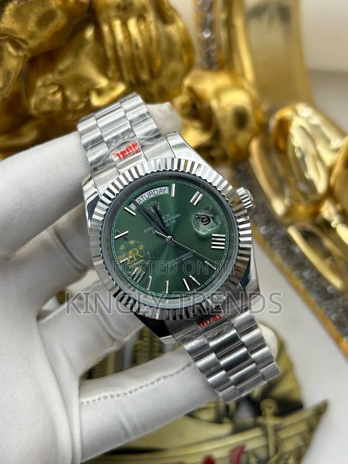 Rolex Oyster
Watch