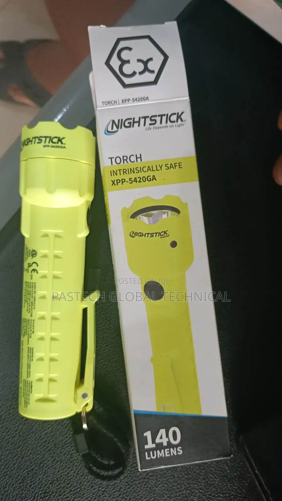 Nightstick XPP-5420G Intrinsically Safe Flashlight