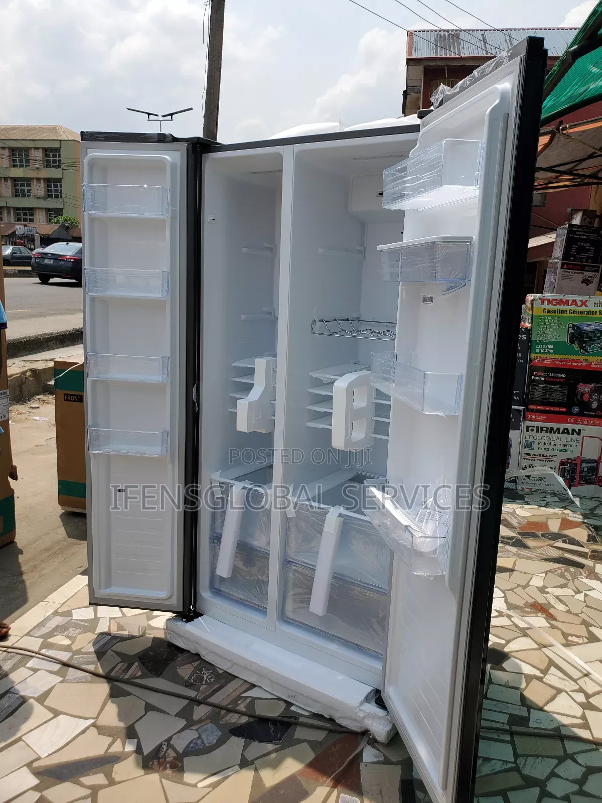 Hisense Mirror Face Side by Side Fridge