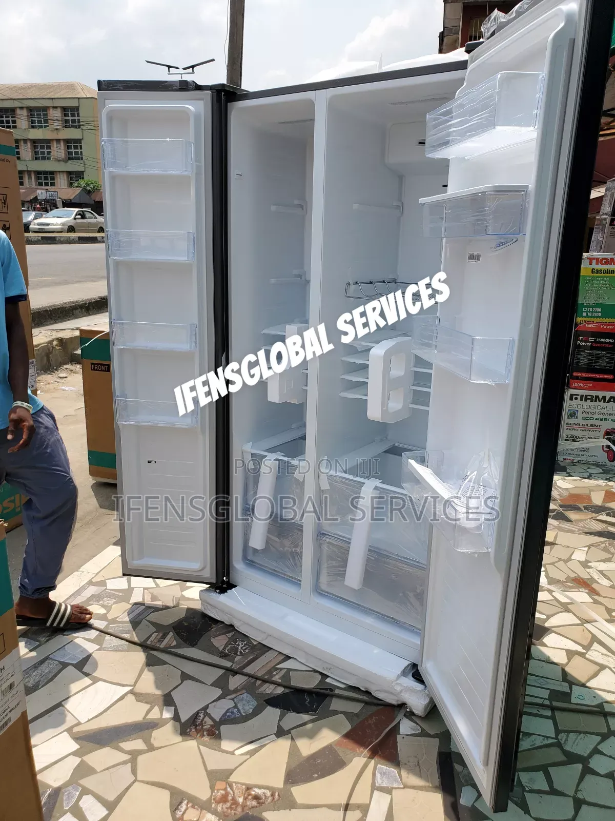 Hisense Mirror Face Side by Side Fridge