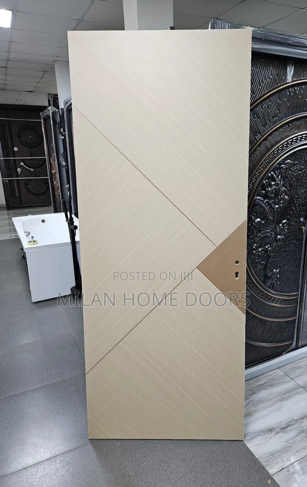 Elegant 850m/900m Wooden Room Door