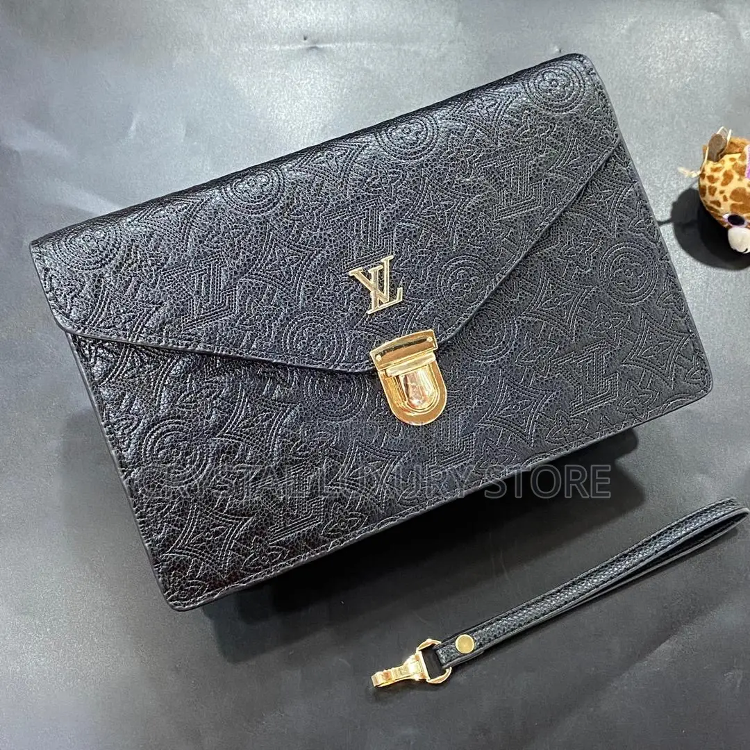 Mont Blanc Quality Luxury Genuine Leather Purse
