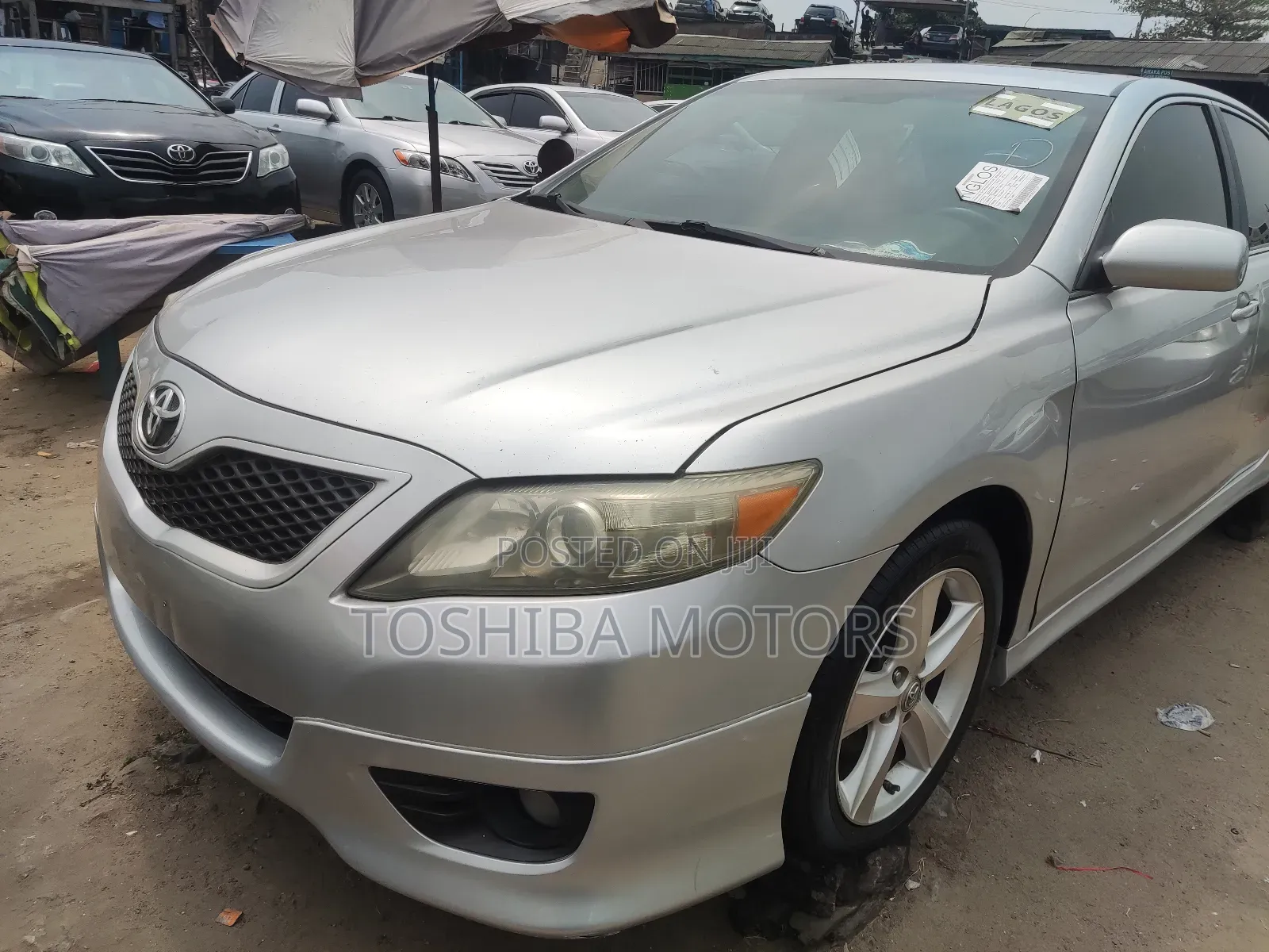 Toyota Camry 2011 Silver