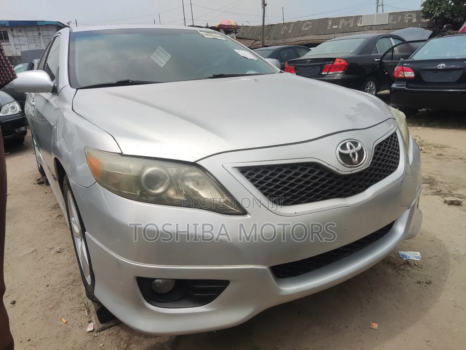 Toyota Camry 2011 Silver