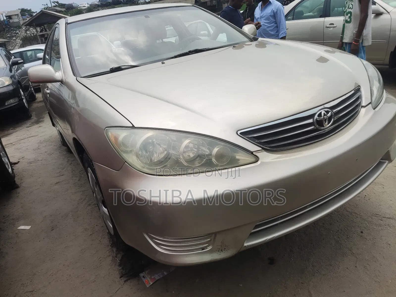 Toyota Camry 2005 Gold