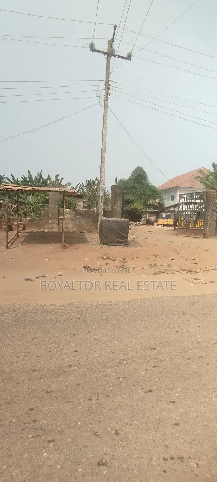 Land for Lease: 100/200ft Along Ogunmwenyin Road,Benin City