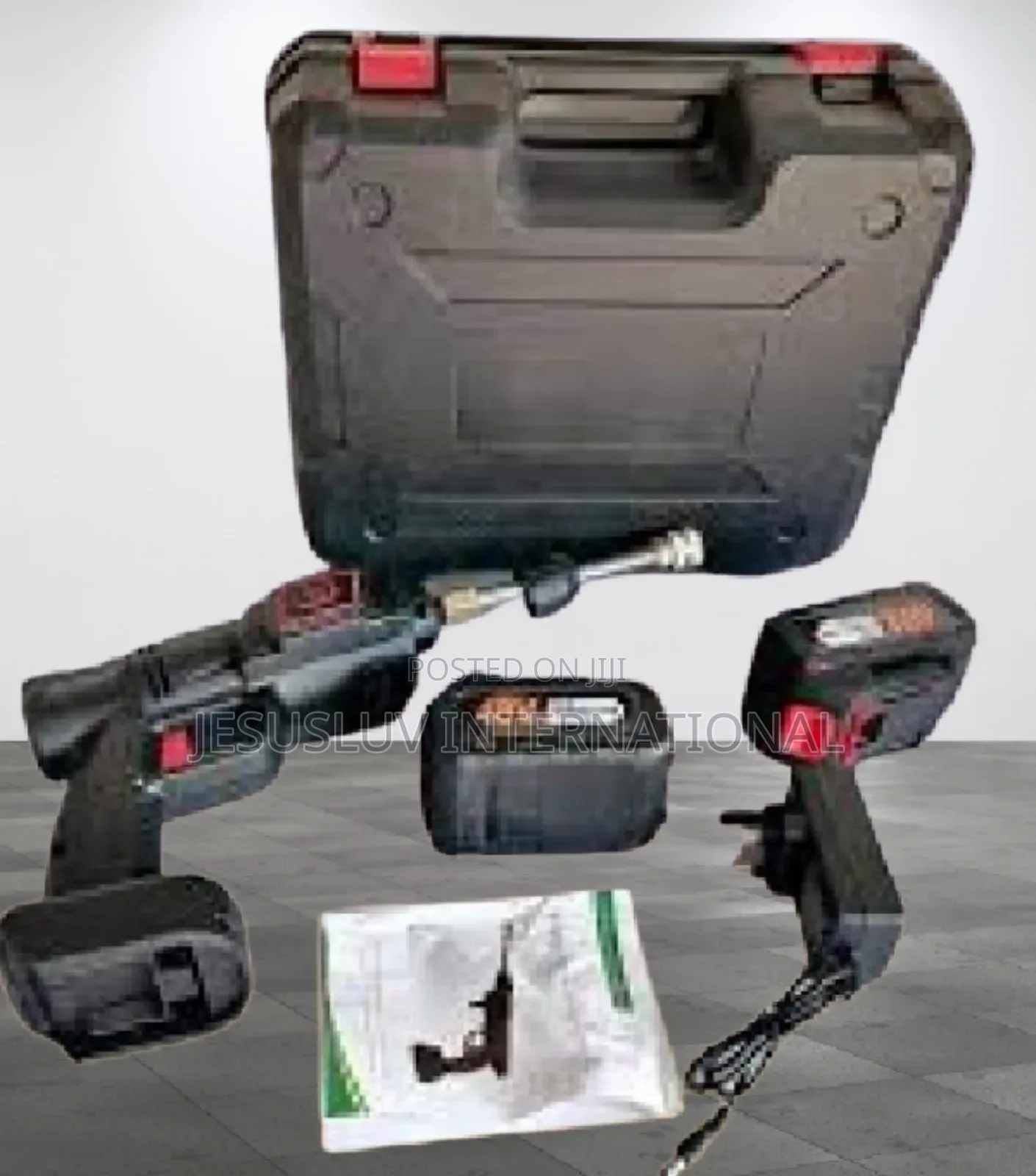 Cordless Rechargeable Pressure Washer With 2 Batteries (48v)