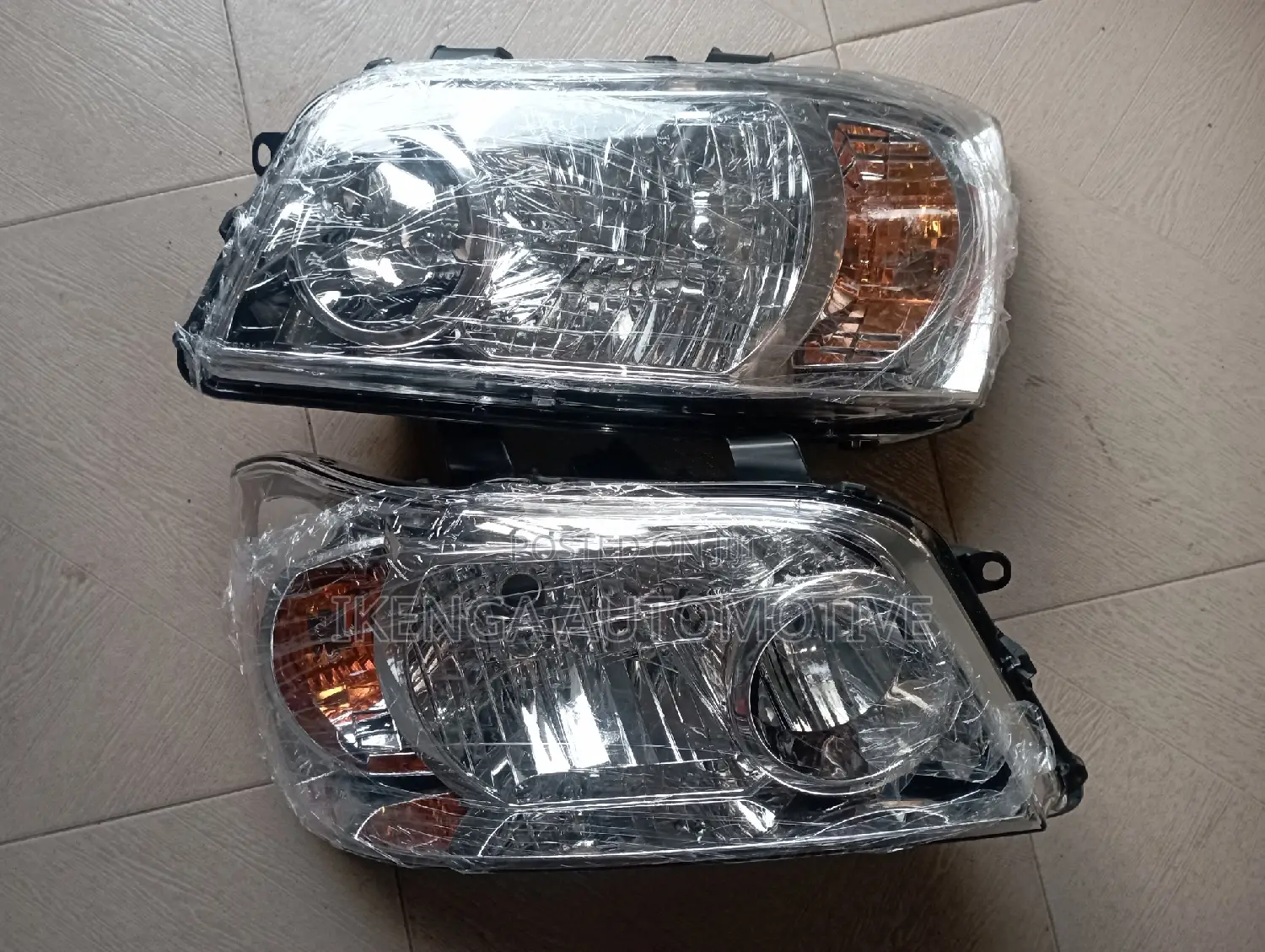 Headlight Toyota Highlander 2005 Model