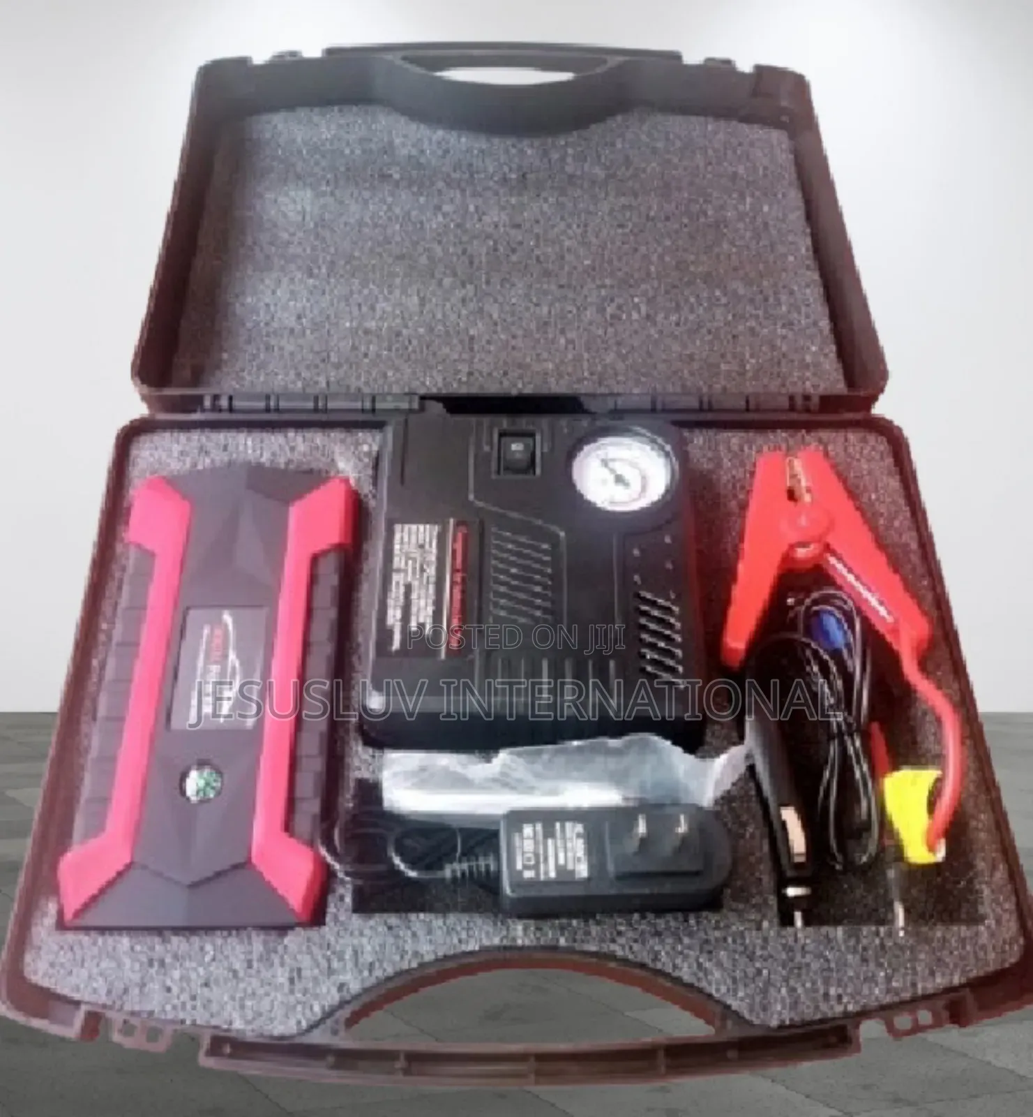 High Power Jump Starter With Tyre Inflator Pump for Vehicle