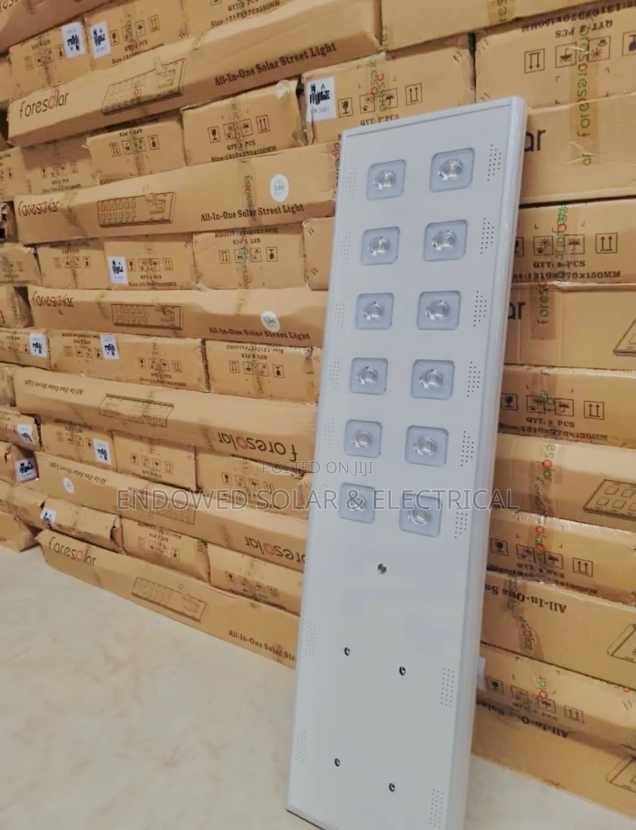 12eyes 100W All in One Solar Street Lights