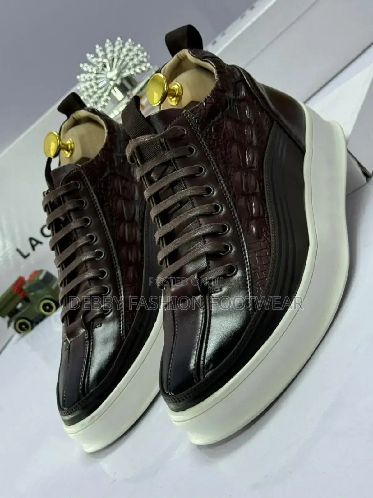 Lacoste Shoe