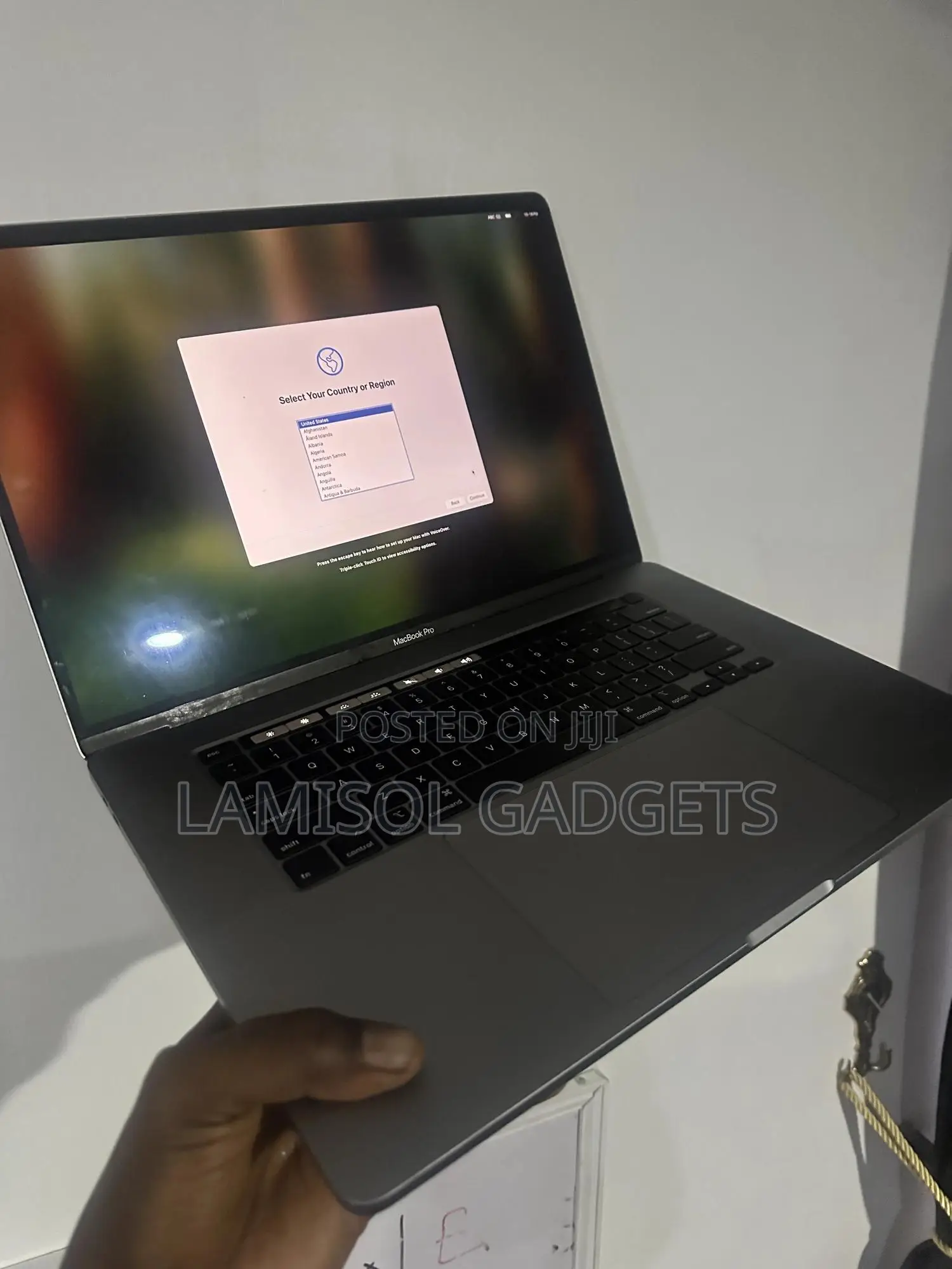 Laptop Apple MacBook Pro 2019 16GB Intel Core i7 SSD 512GB