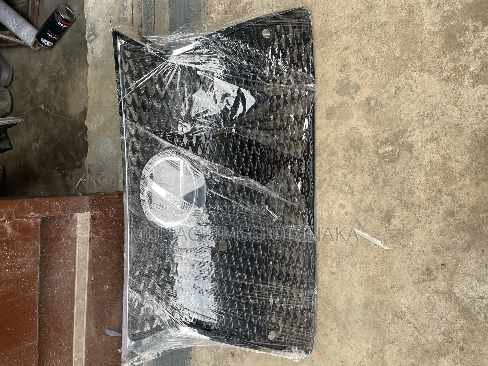 Completel Front Grill Is 250 2015