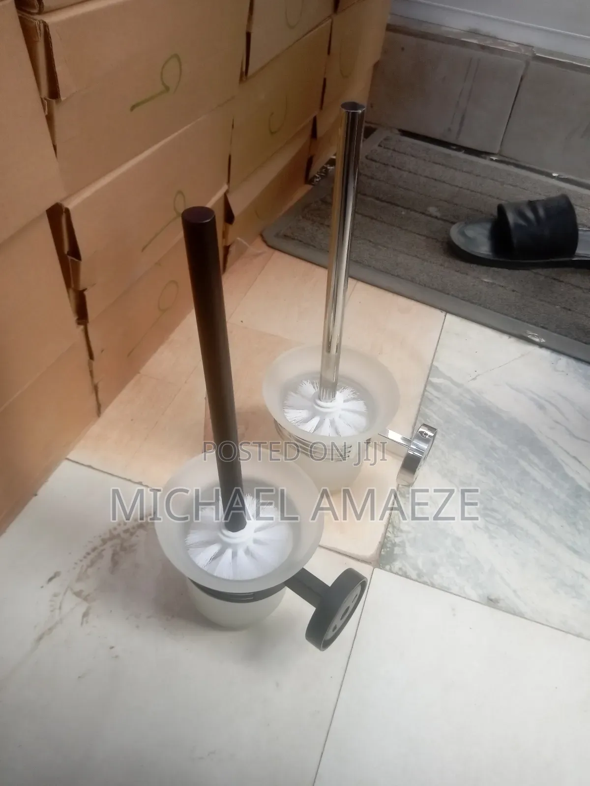 Black and Chrome Hanging Toilet Brush