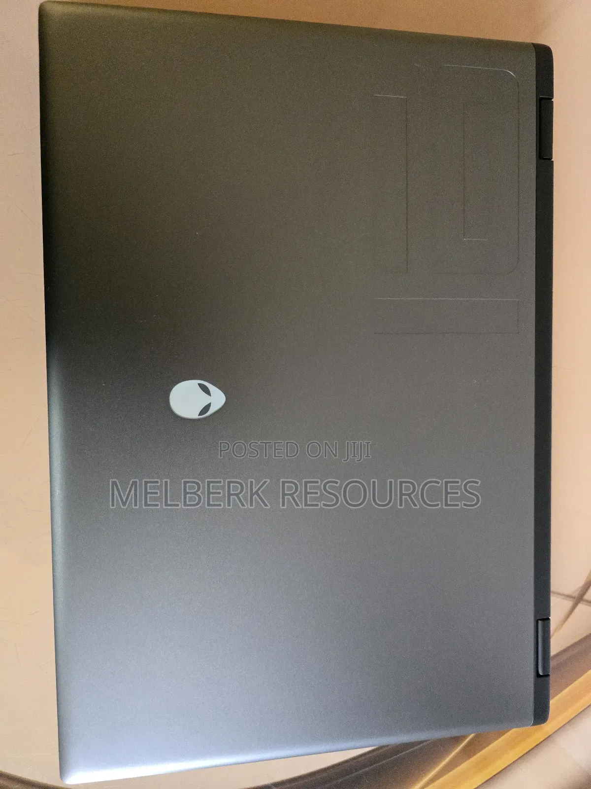 New Laptop Alienware M16 R2 32GB Intel Core Ultra 7 SSD 1T