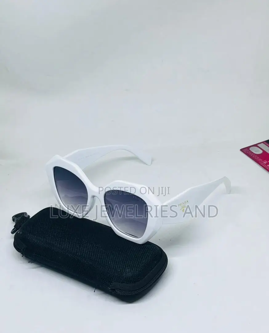 Quality Prada Unisex Sunglasses