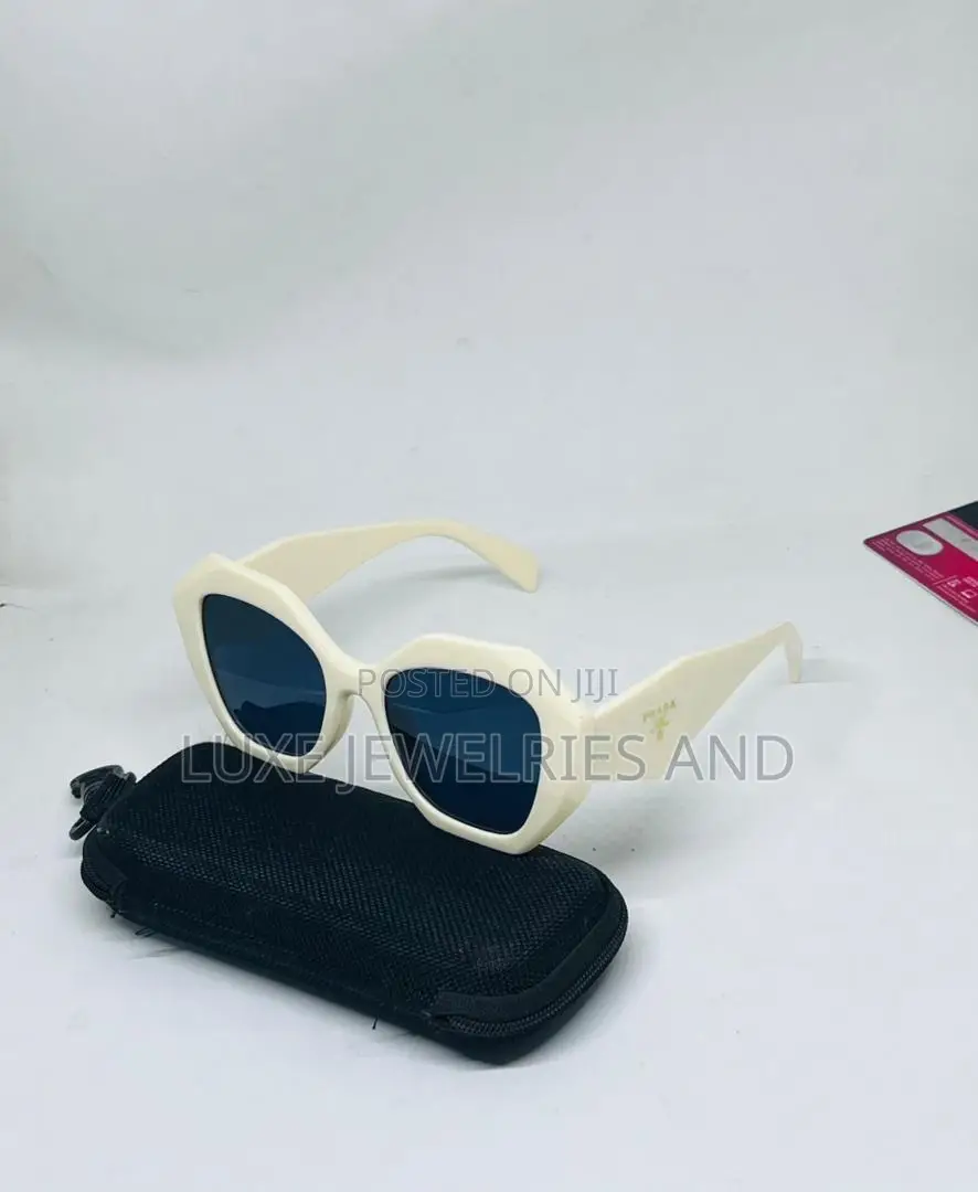 Quality Prada Unisex Sunglasses