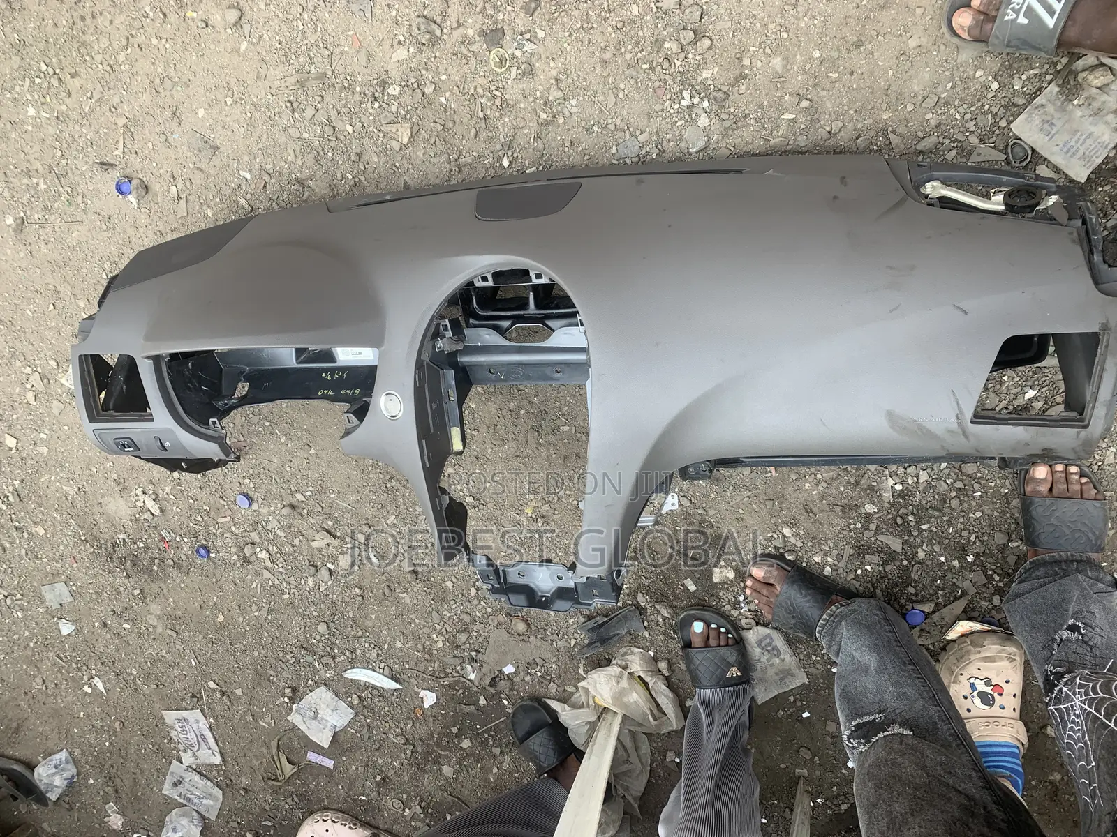 Empty Dashboard Lexus ES 350 2010