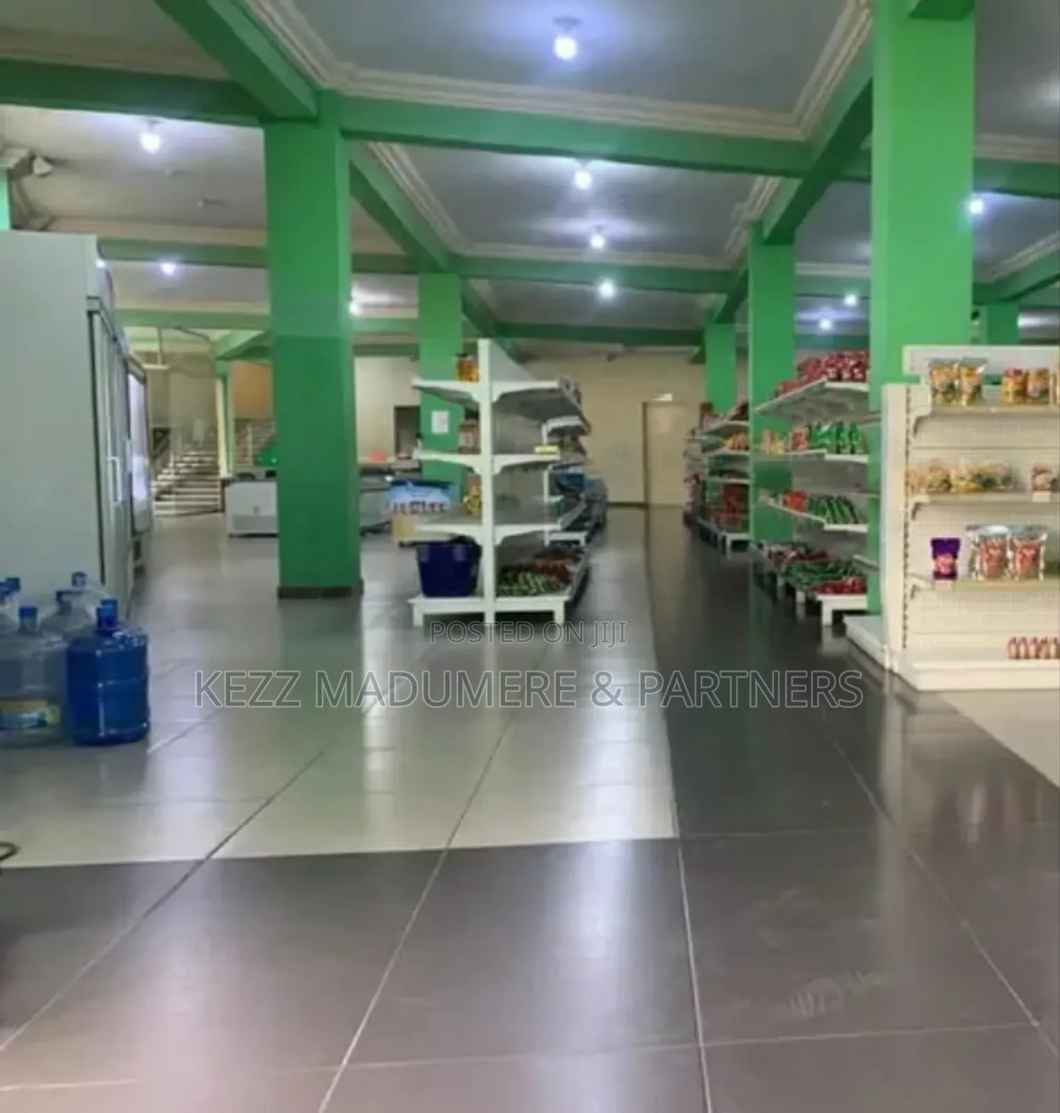 16bdrm House in Port Harcourt , for Sale