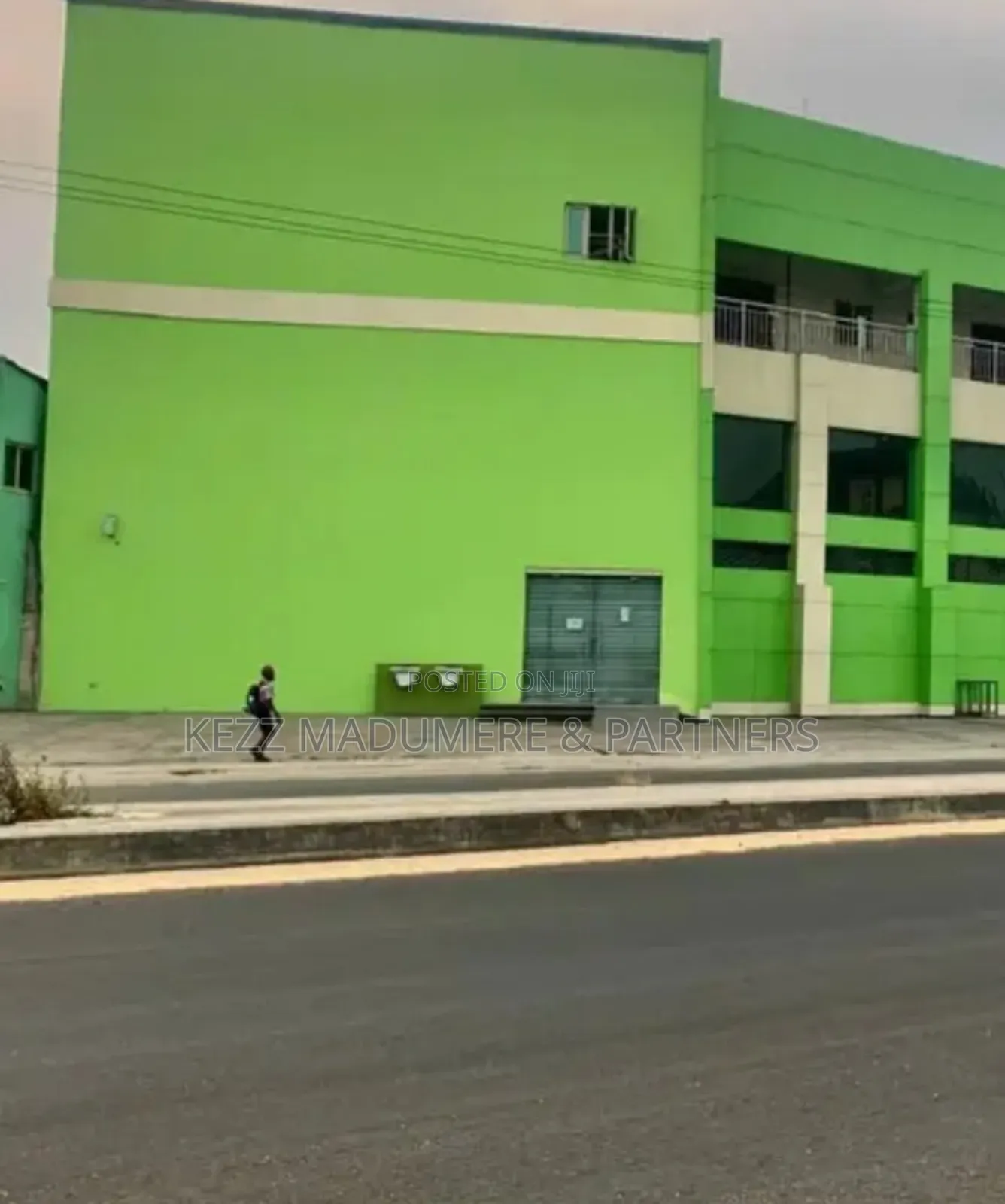 16bdrm House in Port Harcourt , for Sale