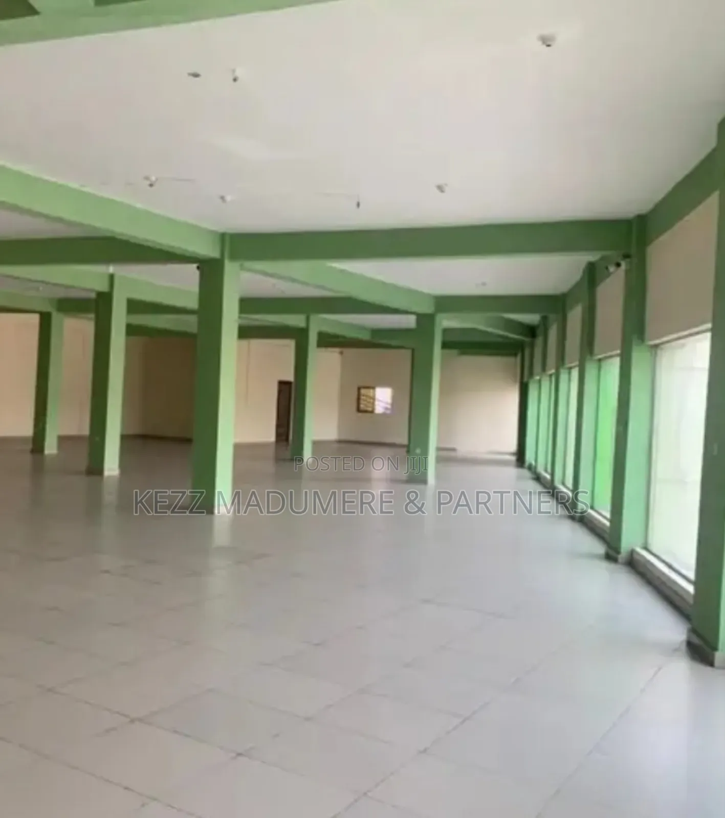 16bdrm House in Port Harcourt , for Sale