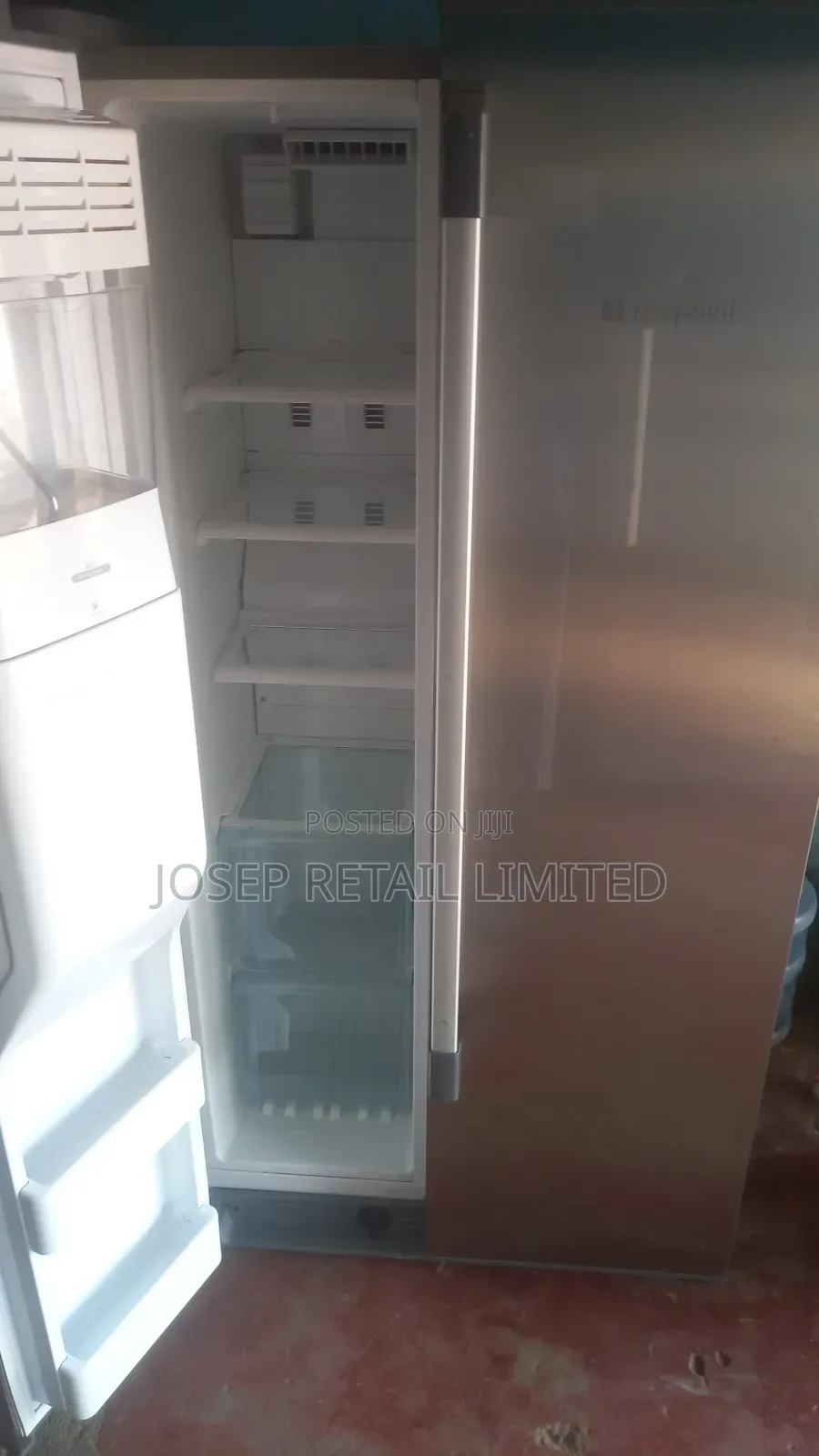 Side to Side Fridge and Freezer From UK by Hotpoint