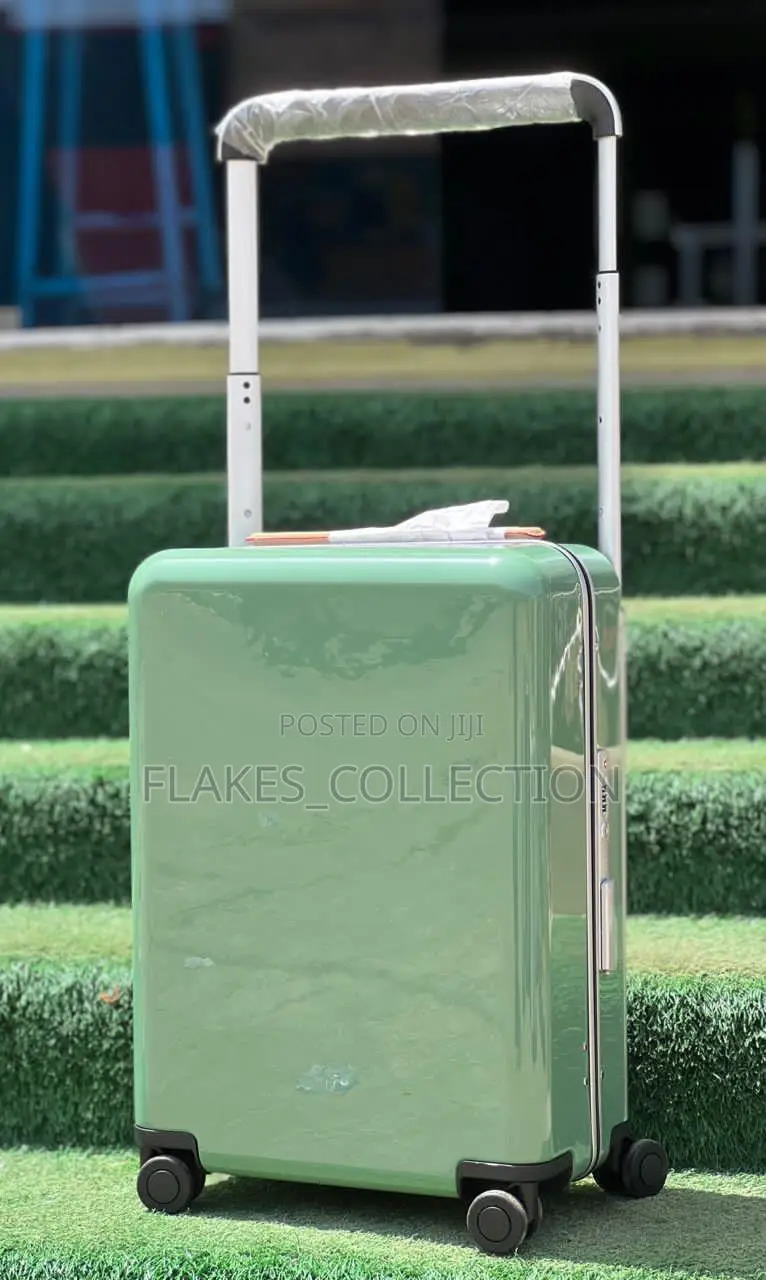 Perfect Luxury Hand Luggage /Cabin Size