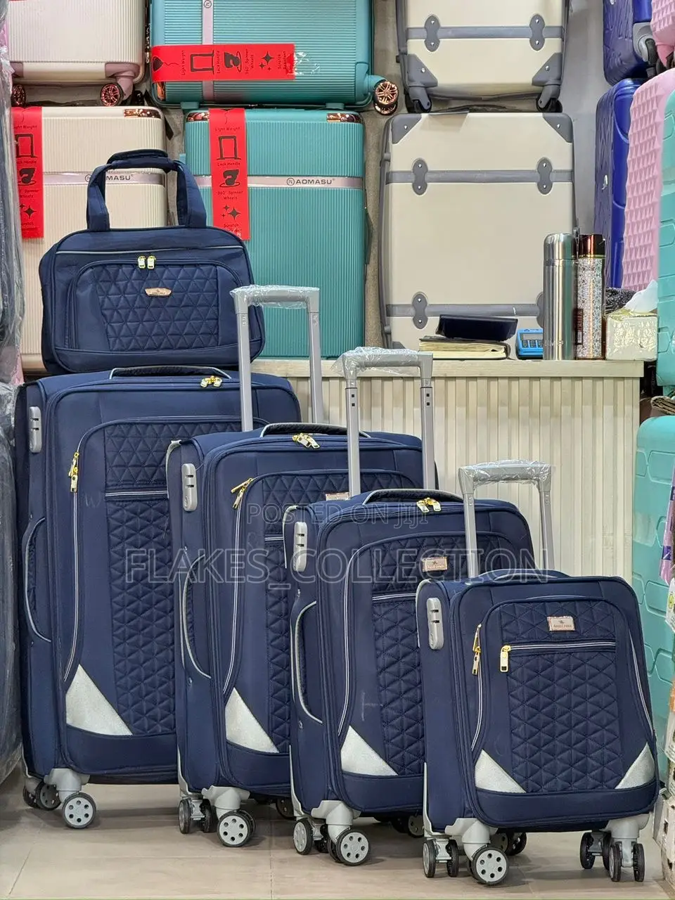 Flakes Luggage Set of 5
