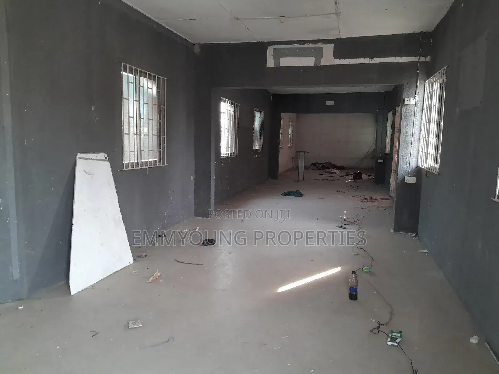 Office Space, Lounge and Restaurant