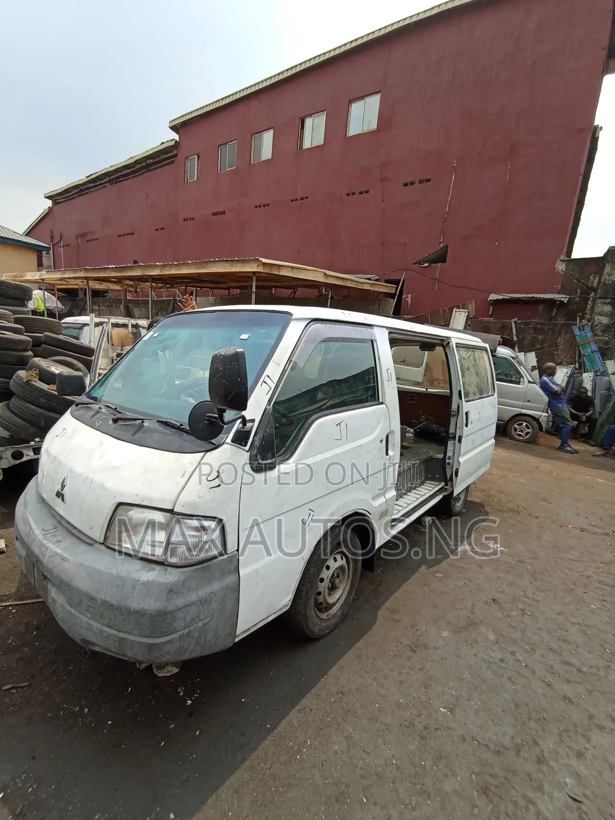 Mazda Bongo 2006 White