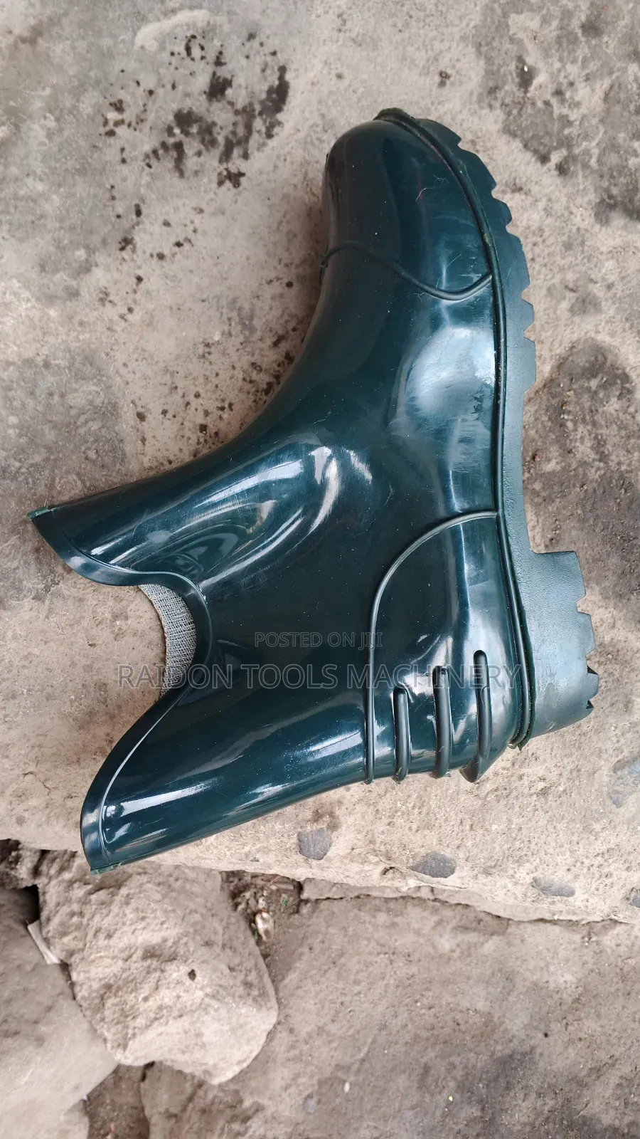 Short Rain Boots