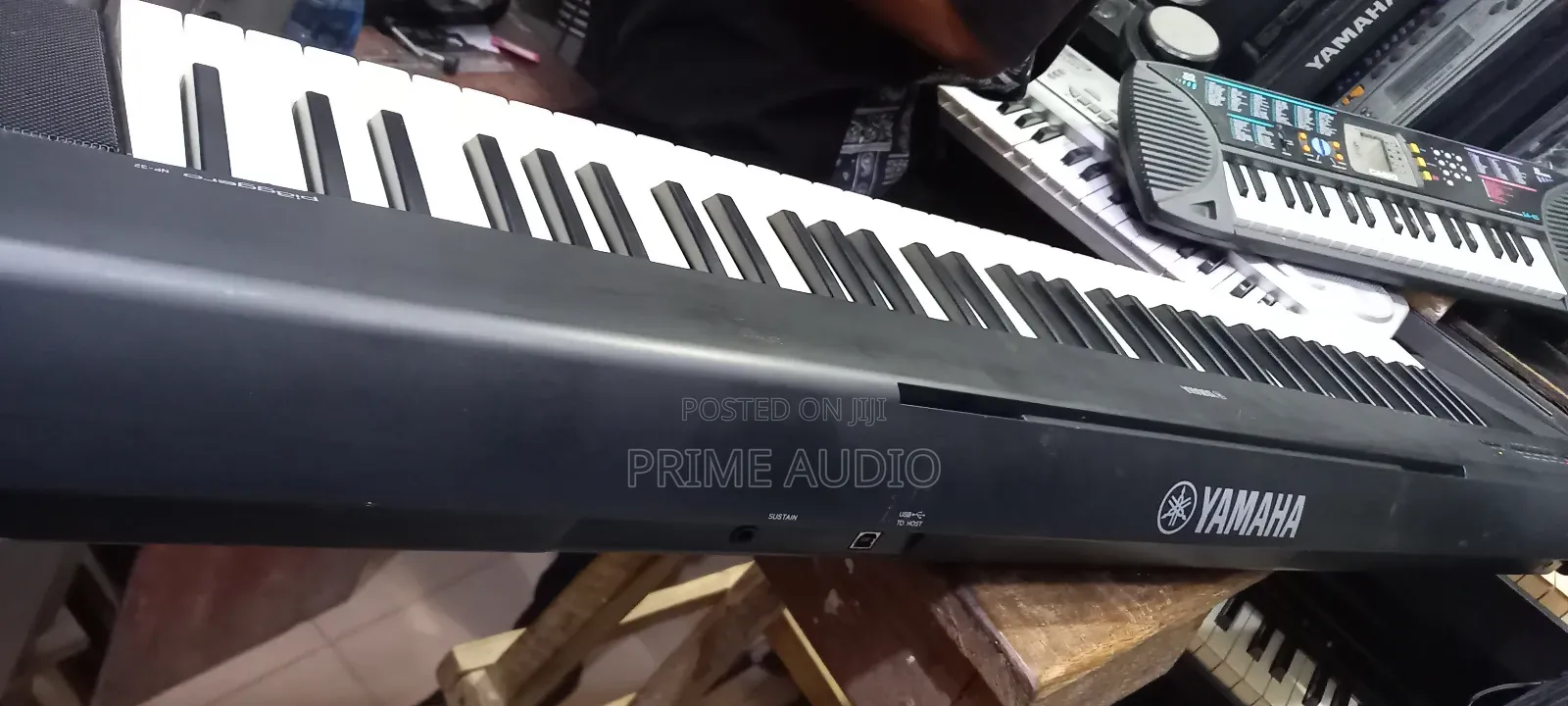Yamaha Piaggero NP32 Electronic Keyboard