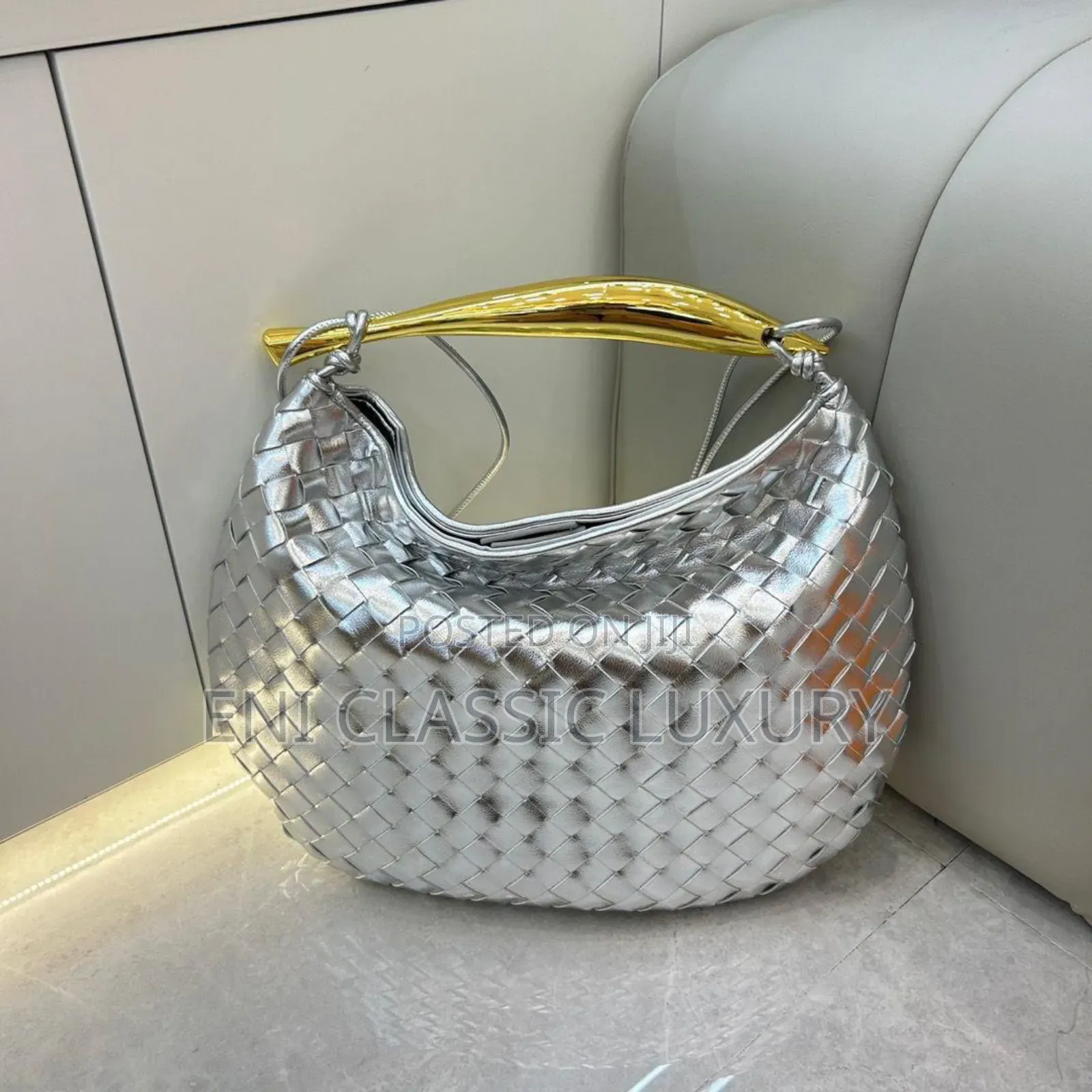 Buttega Luxury Handbags Bags For Women Available In Store 🏬
