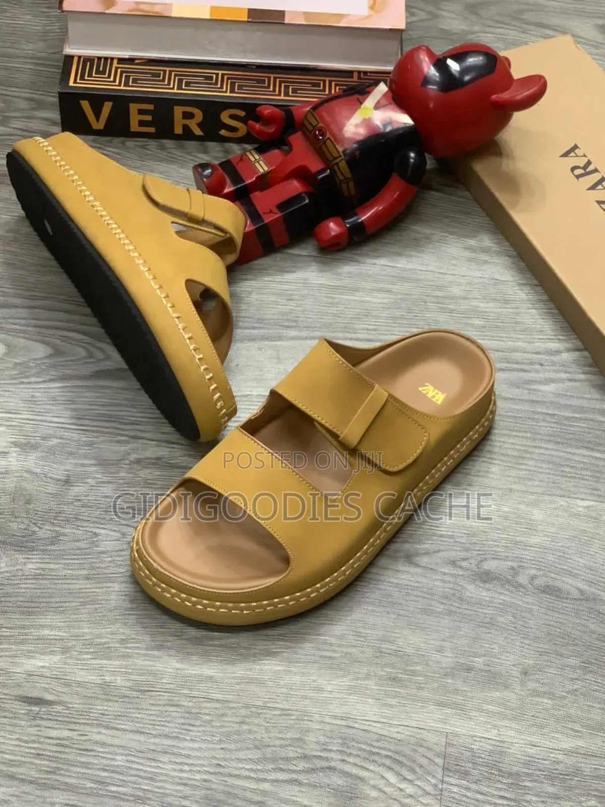 Zara Classic Men's Slippers