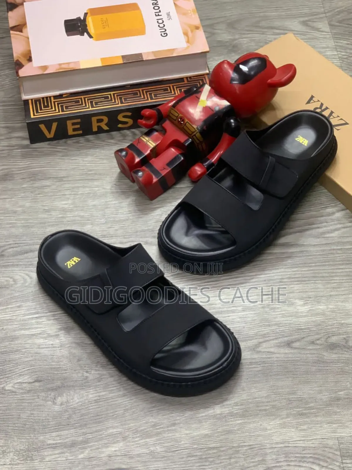 Zara Classic Men's Slippers