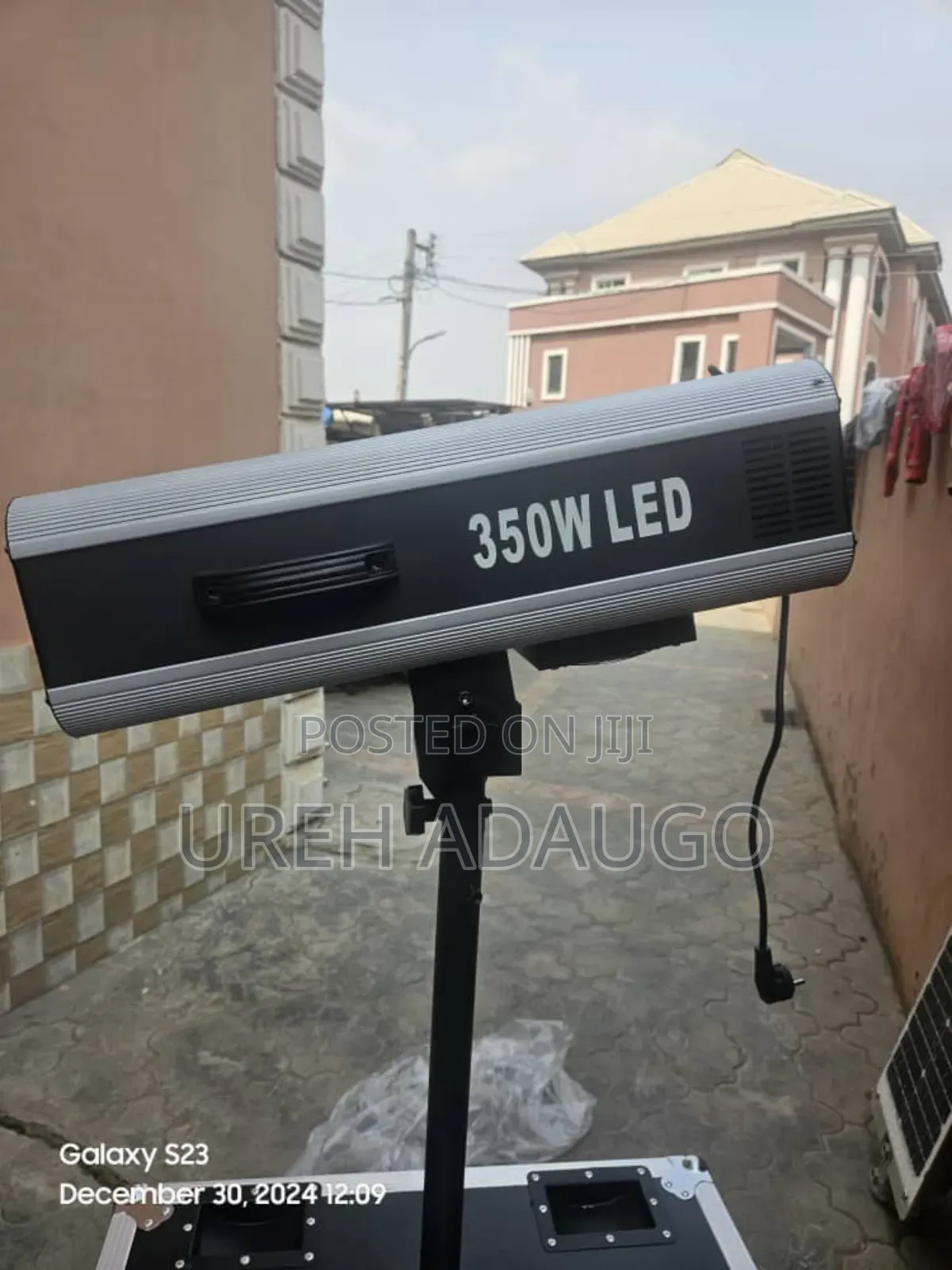 440W Led Follow Spotlight
