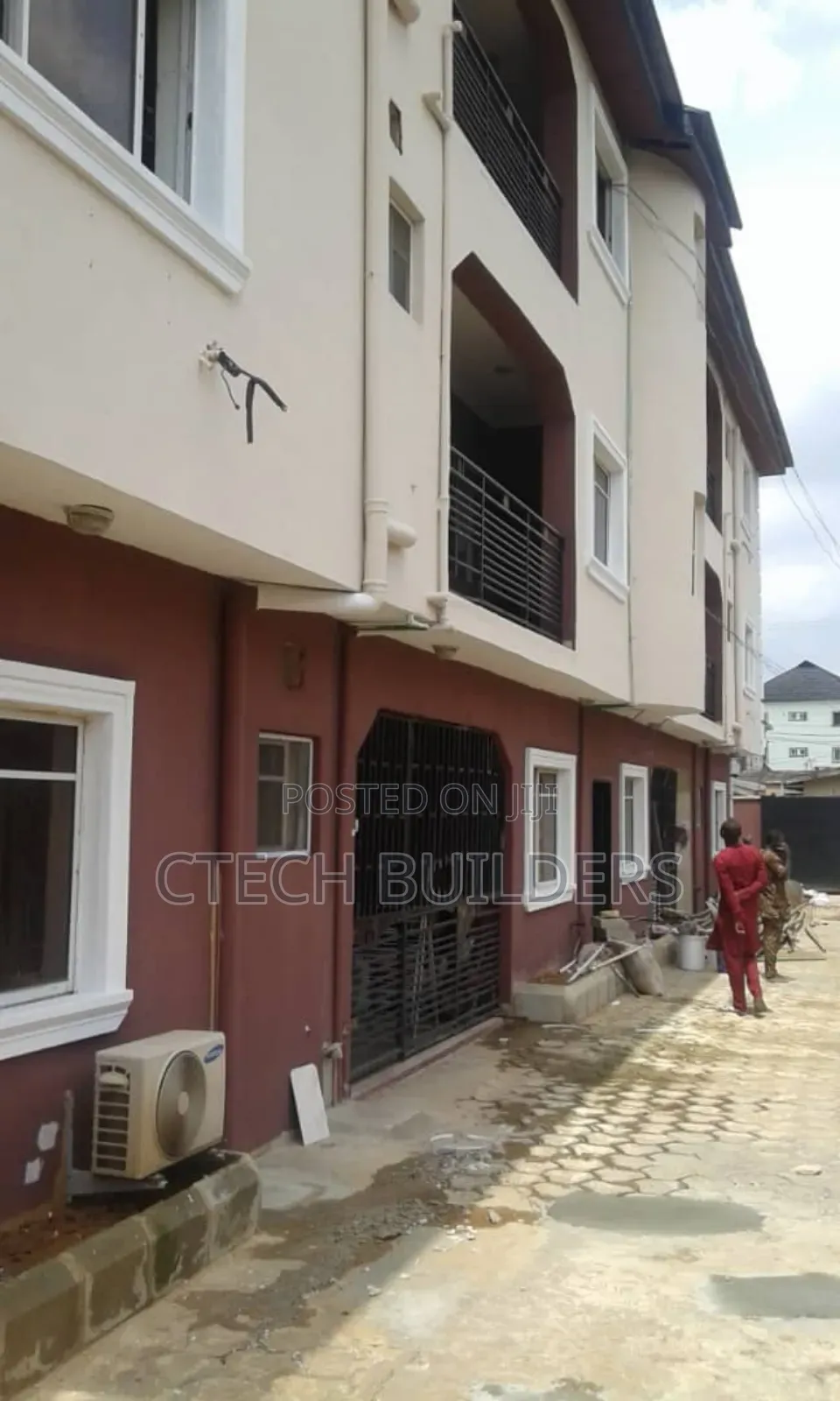 3bdrm Block of Flats in Benin City for sale