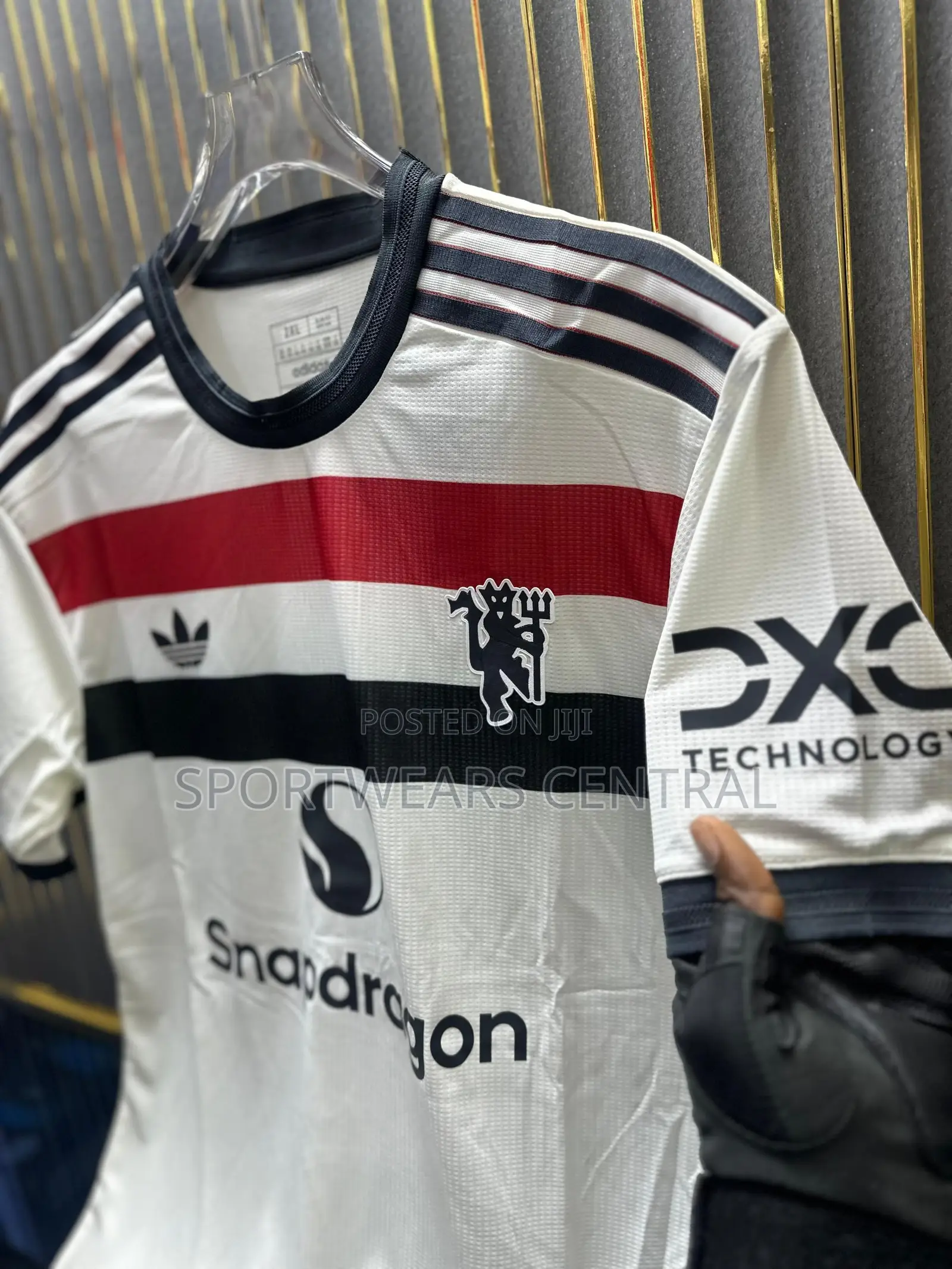 2024-2025 Manchester United Player Grade Third Jersey