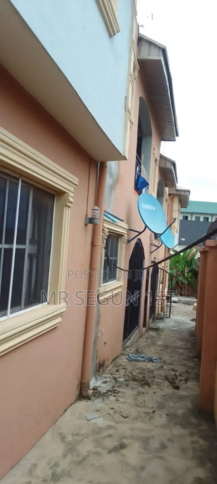 12bdrm Block of Flats in Ire Akari Ajinde, Akala Express for sale