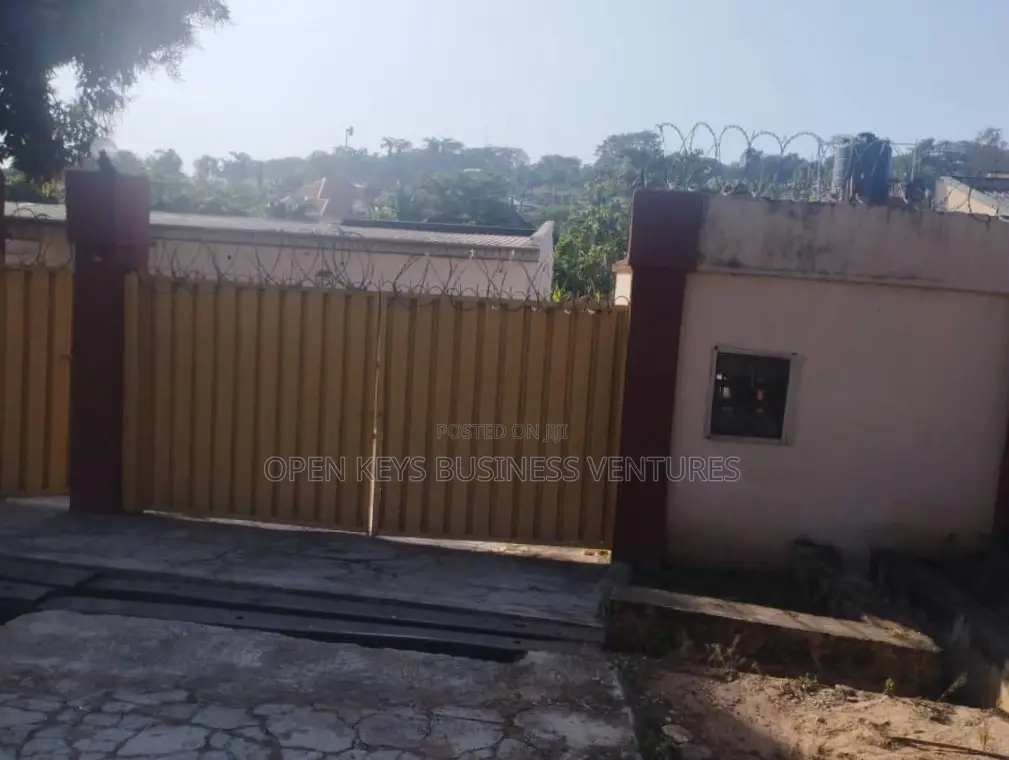 2bdrm Bungalow in Adenihun, Agodi for sale