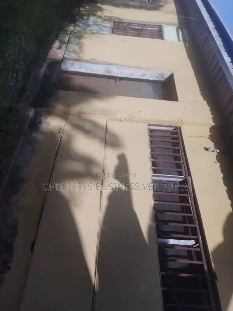 2bdrm Bungalow in Adenihun, Agodi for sale